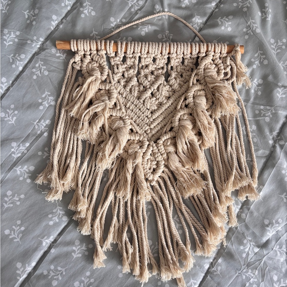 Handcrafted Macrame Wall Hanging - Cream